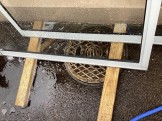 ガラスサッシのカビを取る